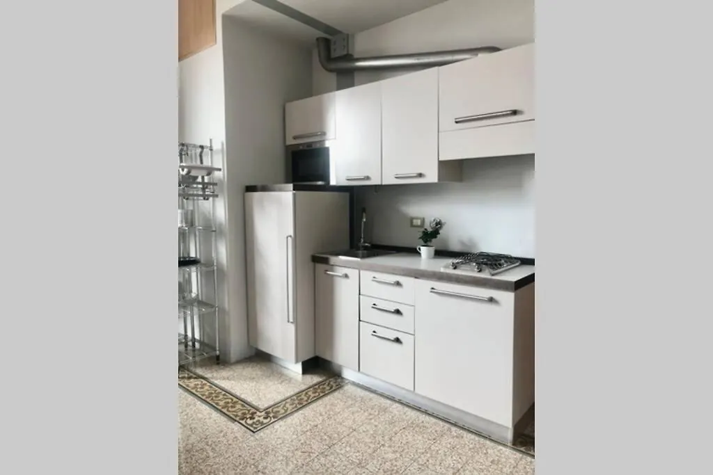 Apartment Sunny Top Floor In San Frediano Florence Italy
